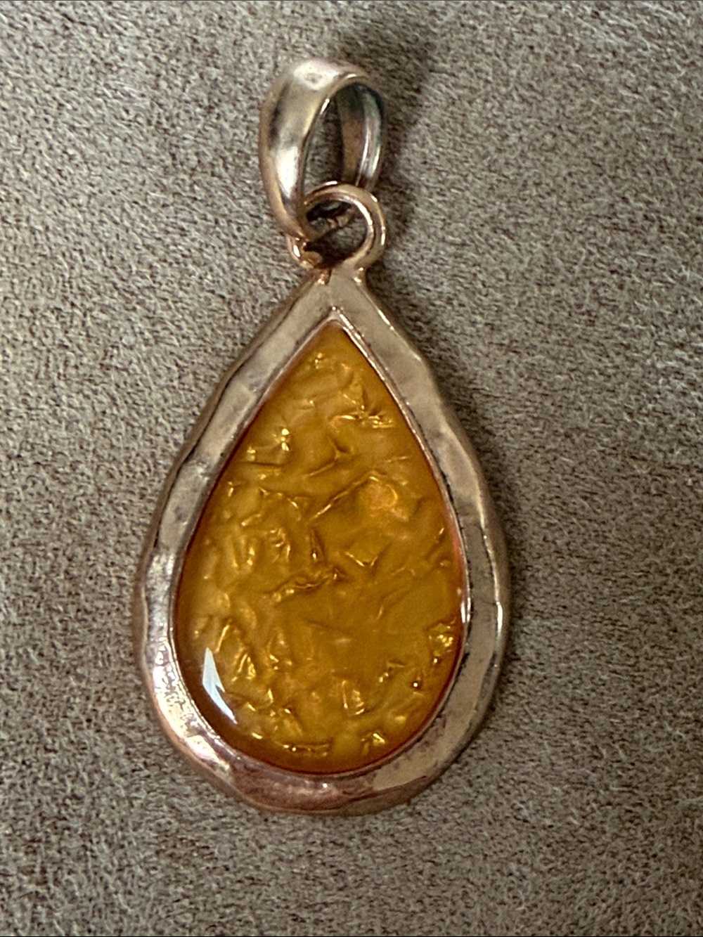 KC-Teardrop Pendant